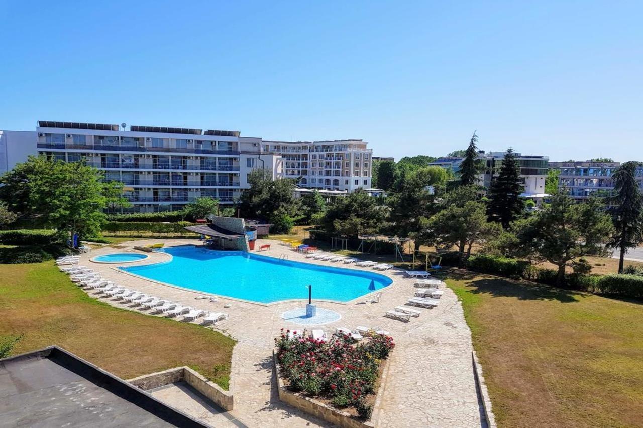 סאני ביץ' Continental Blu Hotel מראה חיצוני תמונה