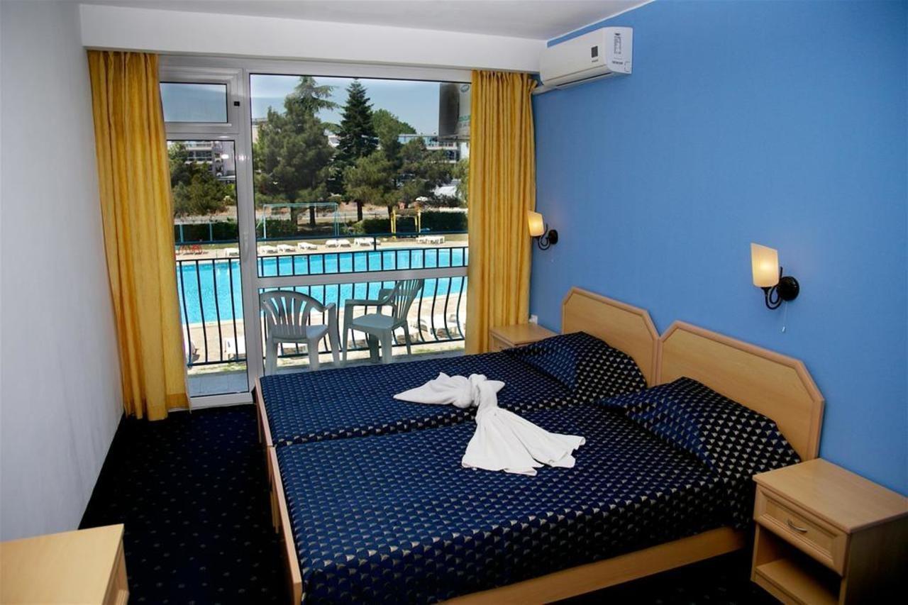 סאני ביץ' Continental Blu Hotel מראה חיצוני תמונה