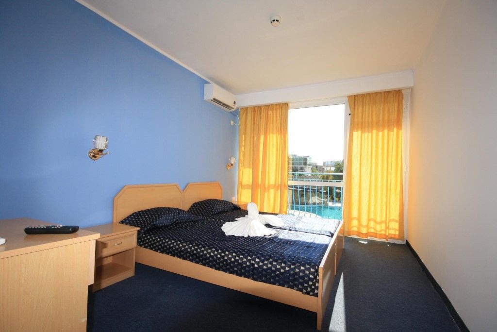 סאני ביץ' Continental Blu Hotel מראה חיצוני תמונה