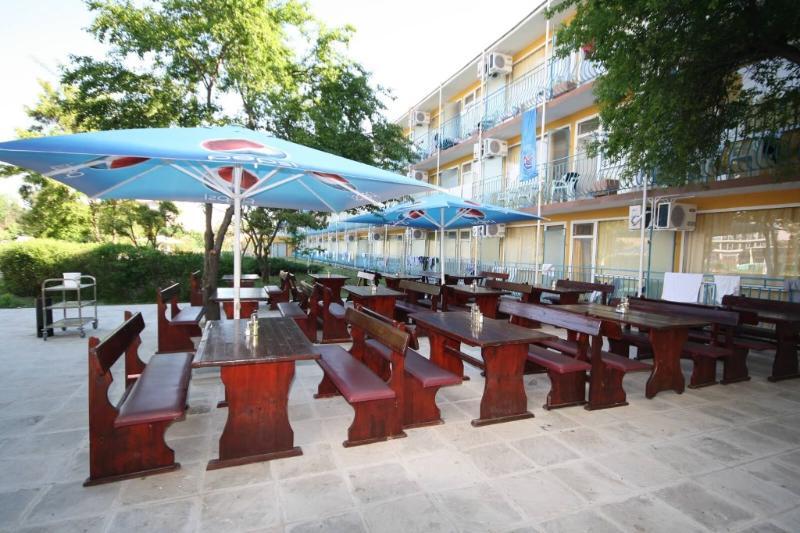 סאני ביץ' Continental Blu Hotel מראה חיצוני תמונה