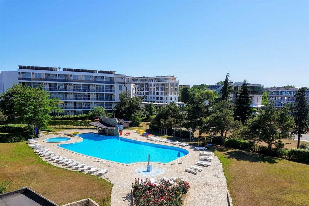 סאני ביץ' Continental Blu Hotel מראה חיצוני תמונה