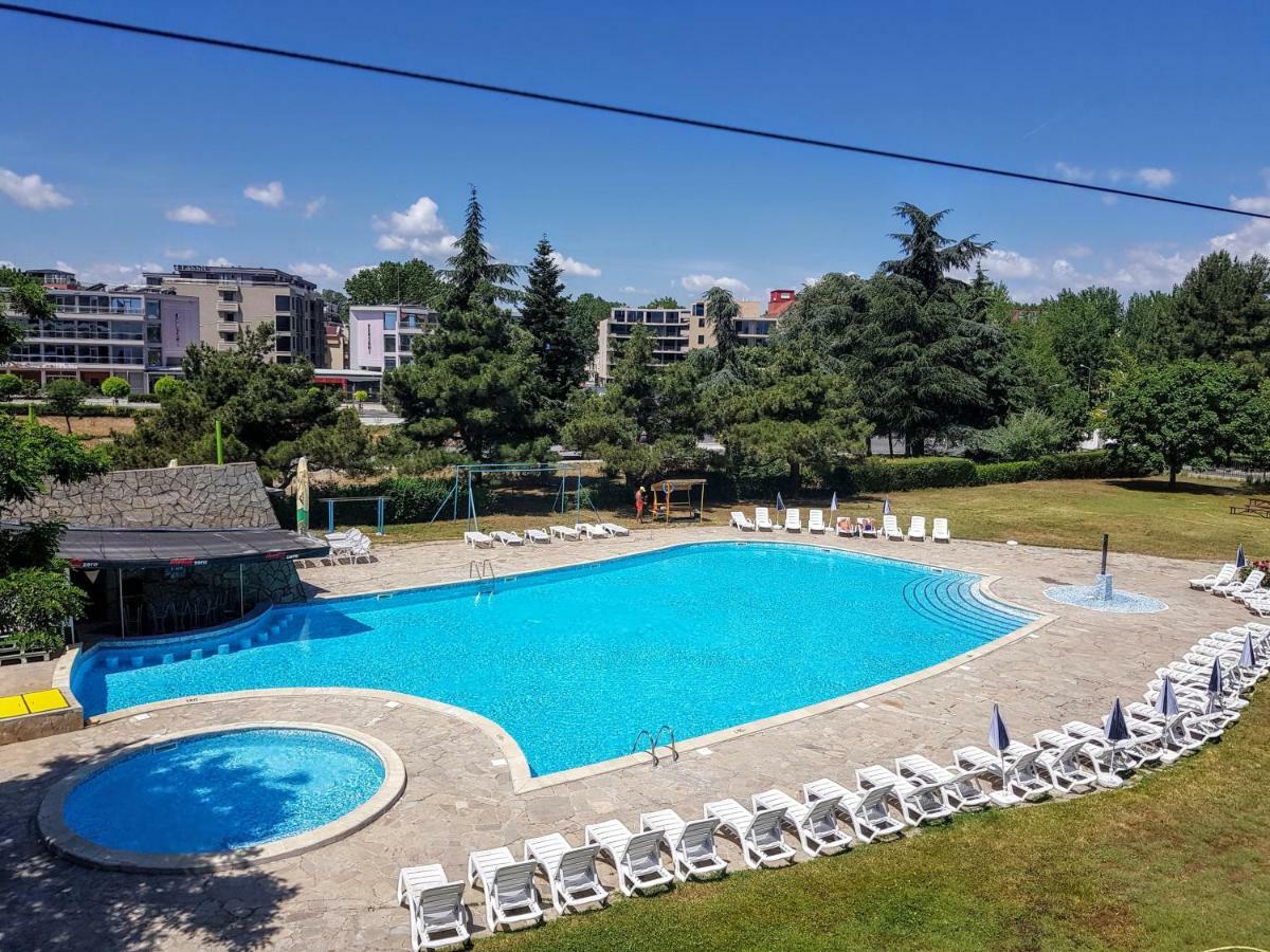 סאני ביץ' Continental Blu Hotel מראה חיצוני תמונה